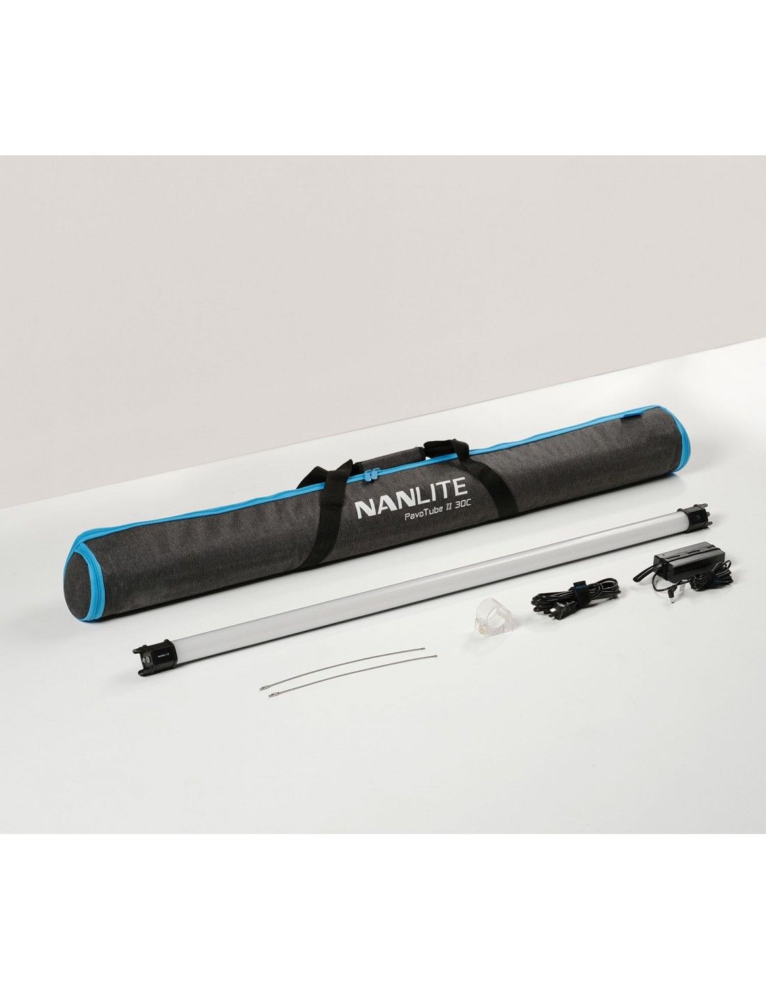 NANLITE PAVOTUBE II CON BATERIA 30C