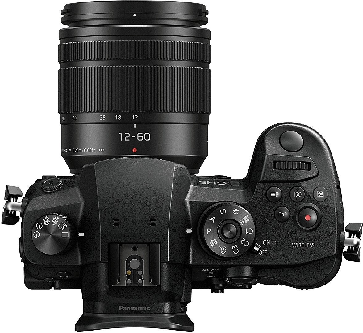 PANASONIC LUMIX GH5 II +Lumix G Vario 12-60 mm f / 3.5-5.6 ASPH- DC-GH5M2E2E (CON LIVE STREAMING)